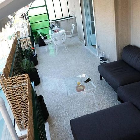 The Captains Flat On The Roof 아테네 외부 사진